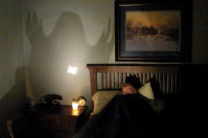 storie_immaginaria_realtà_Atacama_humanoid_ombre_notte